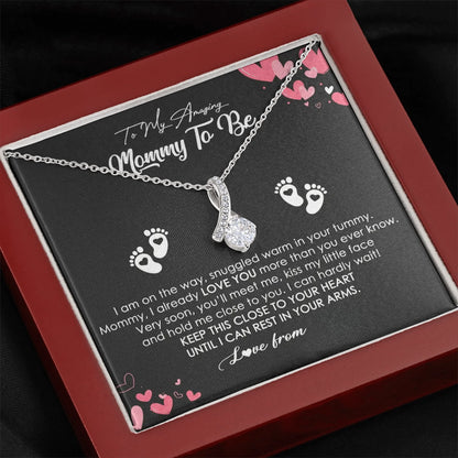 Dark Closeup Alluring Beauty Necklace